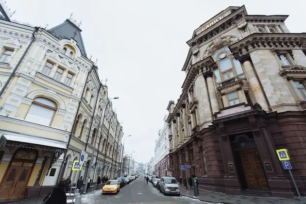 Pathos near Kremlin