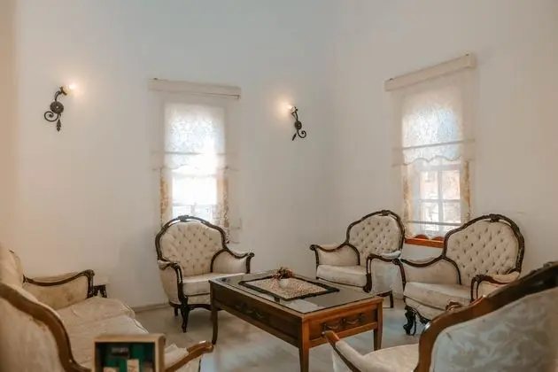 Patio Hotel - Lobi
