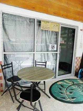 Patong Dormitory Hotel - Backpackers - Dış Mekan