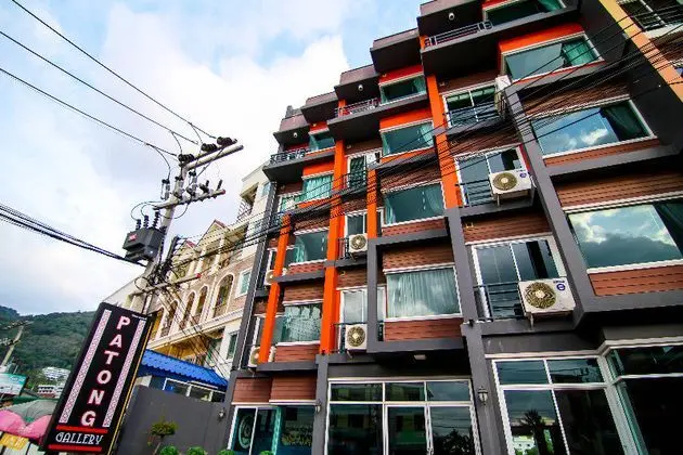 Patong Gallery Hotel