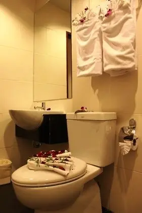 Patong Hemingways Hotel
