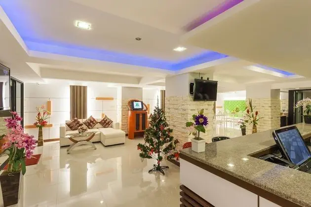 Patong Max Value Hotel