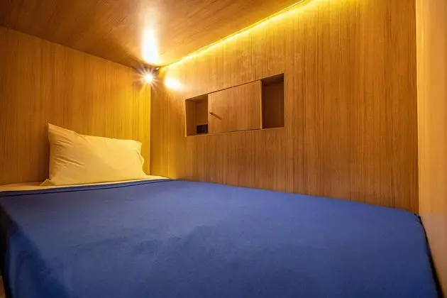 Patong Poshtel - Adults Only - Dış Mekan