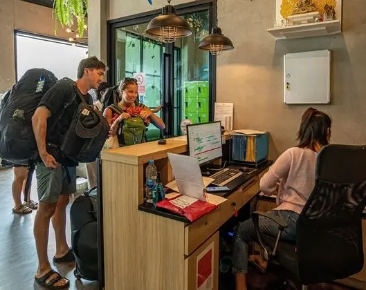 Patong Poshtel - Adults Only - Lobi