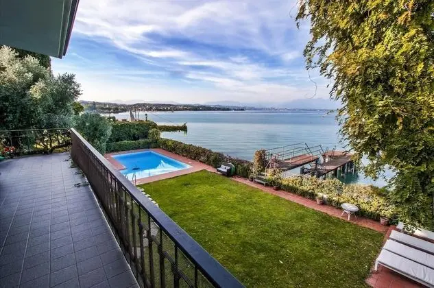 Villa Patrizia Lake View - Italian Homing