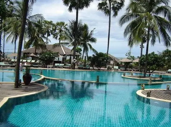 Pattawia Resort and Spa - Havuz