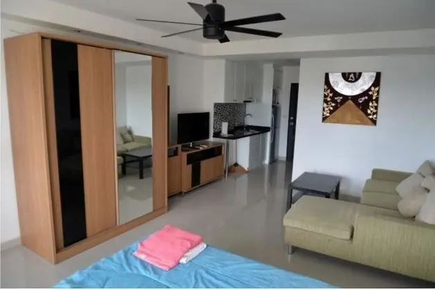 Pattaya Plaza Floor 6 - Oda