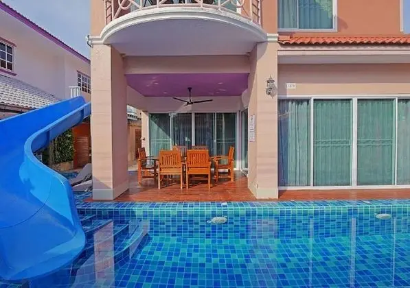 Pattaya Pool Villa