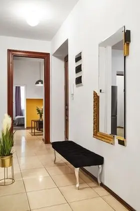 Patterned Apartment Zyblikiewicza Street - İç Mekan