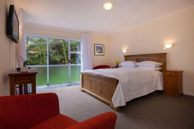 Patuha Rainforest Retreat - Oda