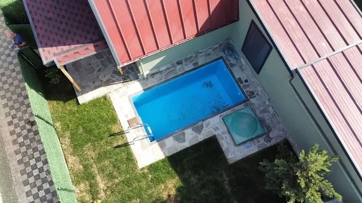 Patya Bungalov Karamürsel - Öne Çıkan Resim