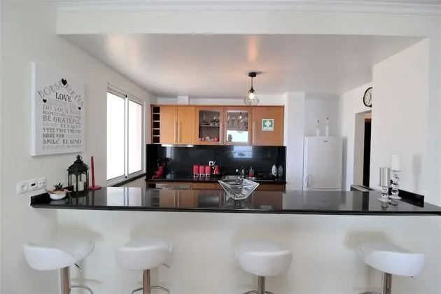 Paul do Mar Charming Apartment T2 - Mutfak