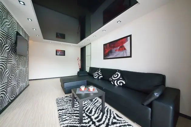 PaulMarie Apartments on Zaslonova 4