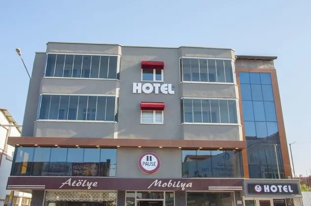 Pause Hotel
