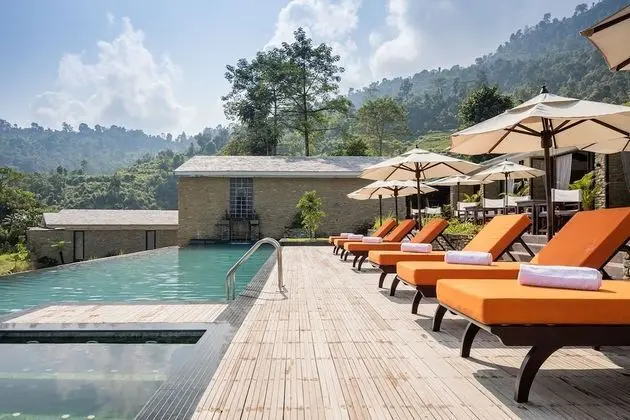 The Pavilions Himalayas The Farm - Havuz