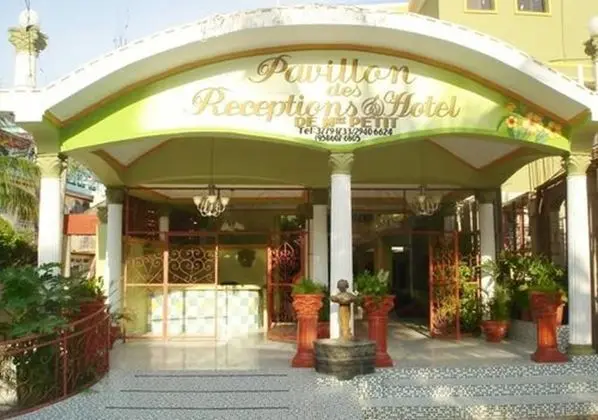 Pavillon des Receptions & Hotel - Dış Mekan