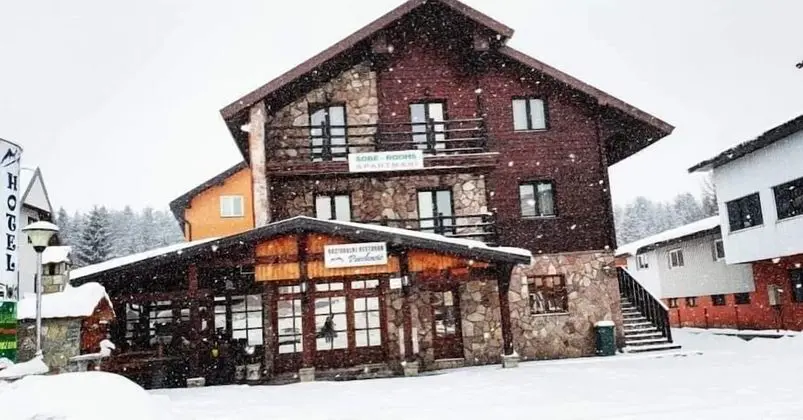 Hotel Pavlovic - Dış Mekan