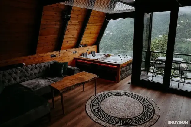 Pavri Suite
