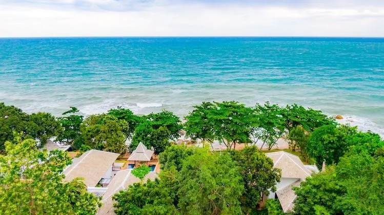 Pawanthorn Luxury Pool Villa Samui - Plaj