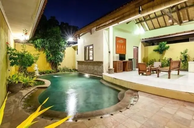 PB - 6BR- V1 & V3 6BR Private Pool Villa, Walk to Seminyak Beach - Öne Çıkan Resim
