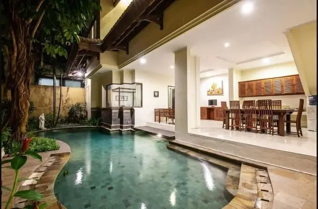 PB - 7BR - V5 & V1 7BR Private Pool Villa, Walk to Seminyak Beach - Dış Mekan
