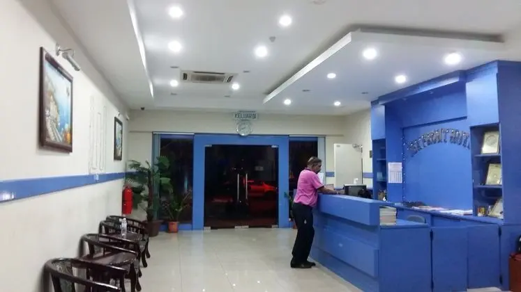 Pd Sea Front Hotel - Lobi