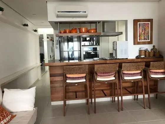 Pé na areia com charme e elegância - Mutfak