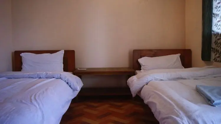 Peace Guest House Pokhara - Oda