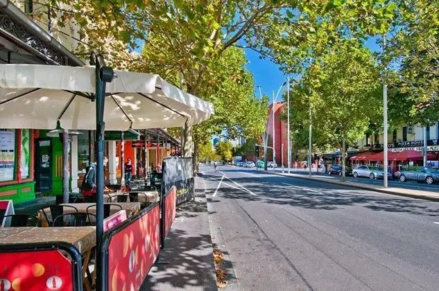 Peaceful 3 BDR in the Heart of Carlton - Genel