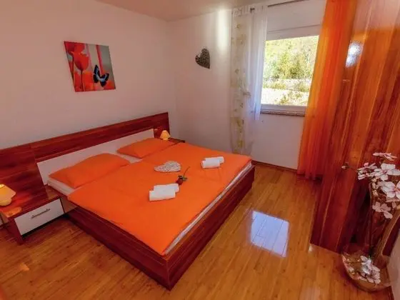 Peaceful Apartment in Dramalj with Hot Tub - Oda