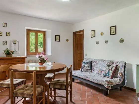 Peaceful Apartment in Fosciandora With Pool - Yerinde Yemek