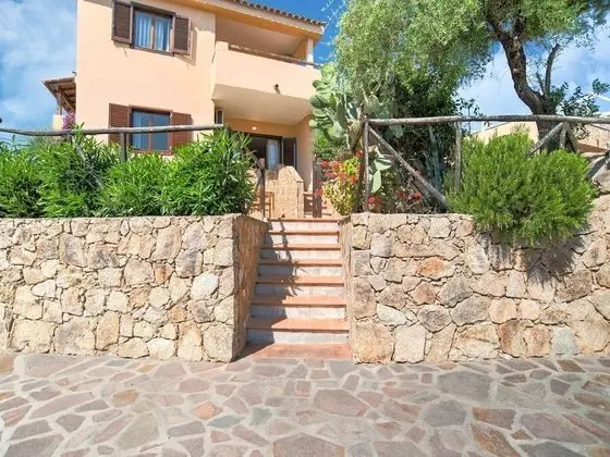 Peaceful Apartment in Marinella Near Sea