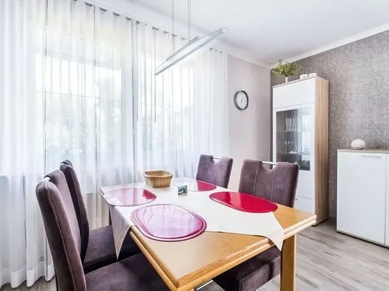 Peaceful Apartment in Schwalefeld With Garden - Yerinde Yemek
