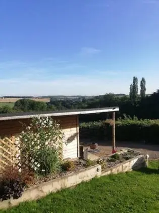 Peaceful Cabin Retreat in Skegby - Dış Mekan