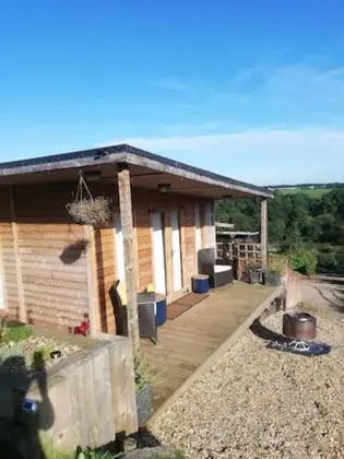 Peaceful Cabin Retreat in Skegby - Dış Mekan