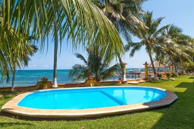 Peaceful & Confortable Oceanfront Studio - Havuz