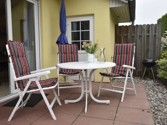 Peaceful Holiday Home in Boiensdorf With Terrace - Yerinde Yemek