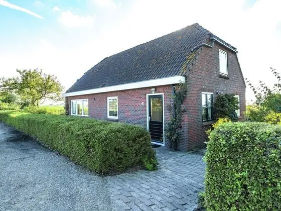 Peaceful Holiday Home in Finsterwolde With Barbecue