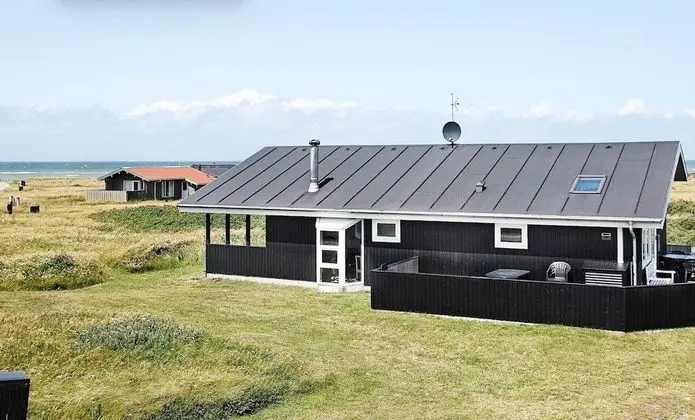 Peaceful Holiday Home in Hjørring With Sauna