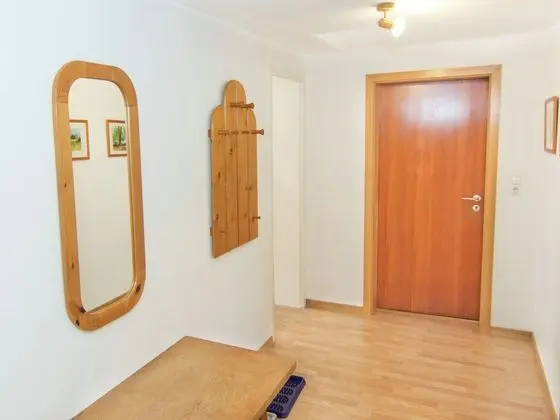 Peaceful Holiday Home in Ruhpolding With Sauna - Lobi