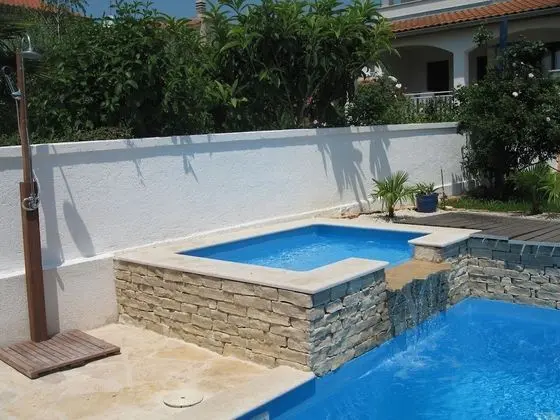 Peaceful House Only 900m From the sea With Swimming Pool, Bbq, Wifi, Airco - Havuz
