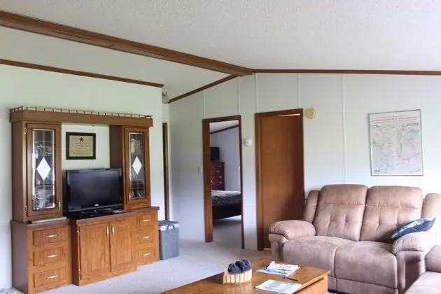 Peaceful Pine Lodge Right On Pine Creek - Oda Düzeni