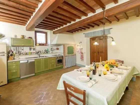 Peaceful Villa in Radicofani With Pool - Yerinde Yemek