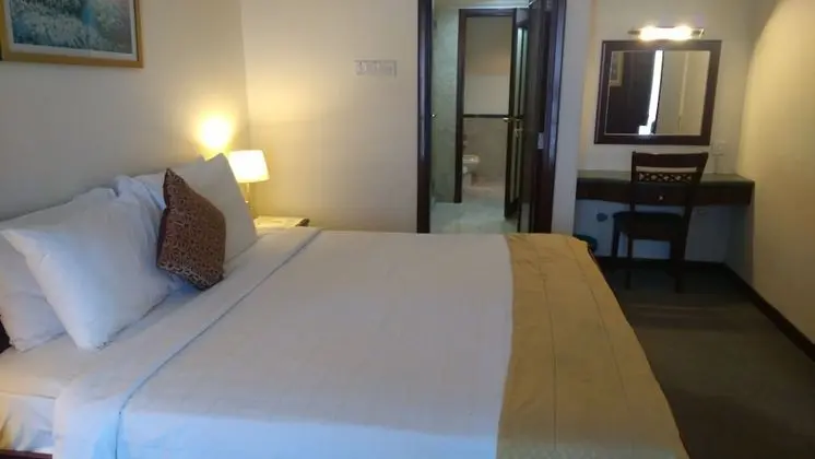 Peaceful Service Suite At Times Square - Öne Çıkan Resim