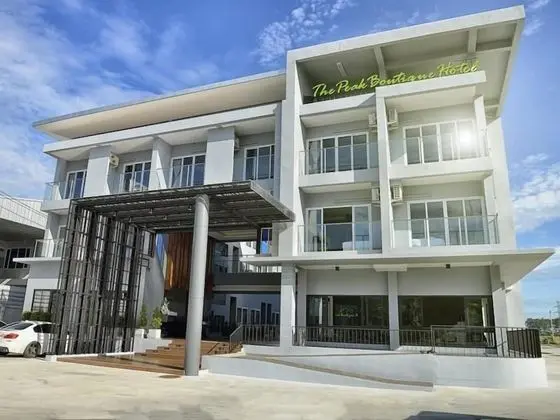 The Peak Boutique Hotel - Havuz