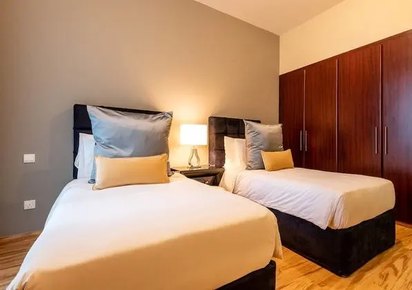 Peaks Apartments Dubai Marina - Oda