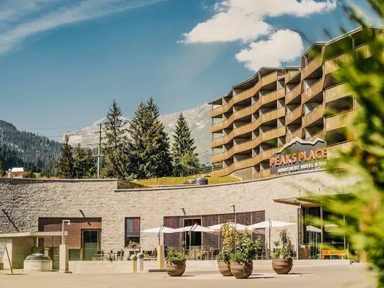 Peaks Place Apartment-hotel Spa Laax
