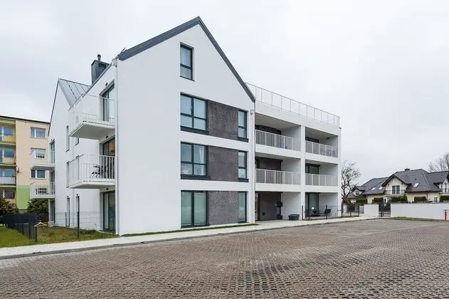 Pearl Apartment