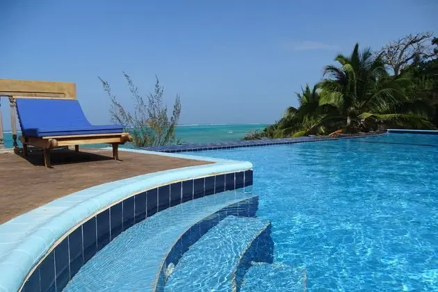 Pearl Beach Resort & Spa Zanzibar - Havuz