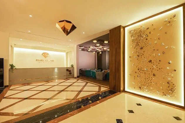 Pearl Grand By Rathna - Lobi